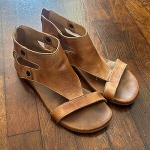 BED|STU Brown Leather Open-Toe Cutout Sandal